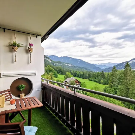 Jonas Deluxe Apartment Panoramablick Bad Goisern Exterior photo